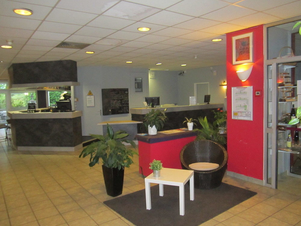 Kyriad Clermont Ferrand Nord - Riom Kültér fotó